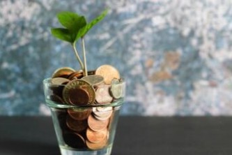 借50万一个月利息多少钱正常呢？